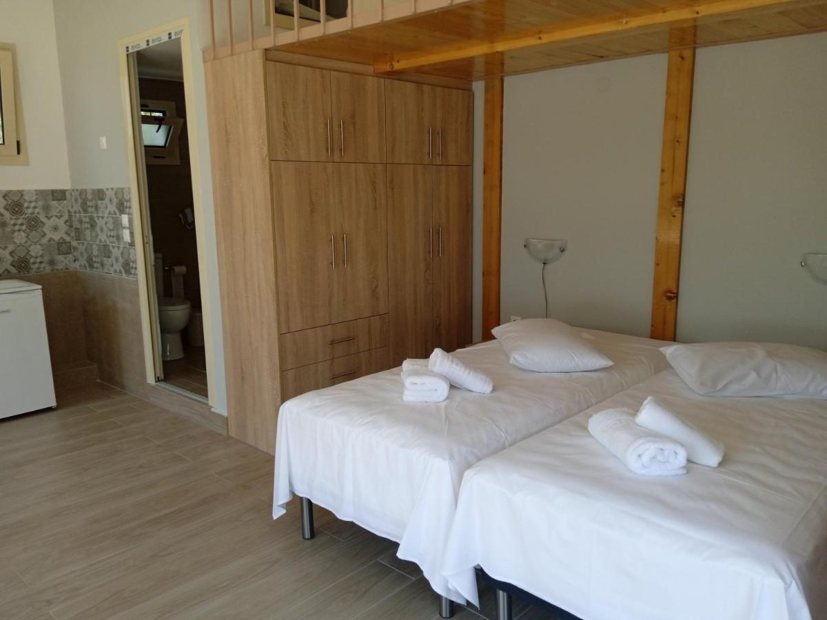 Evoikos Beach & Resort Ліванатаі Екстер'єр фото
