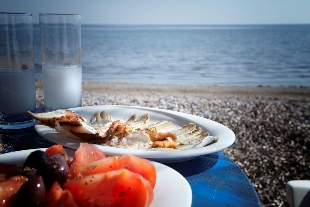 Evoikos Beach & Resort Ліванатаі Екстер'єр фото