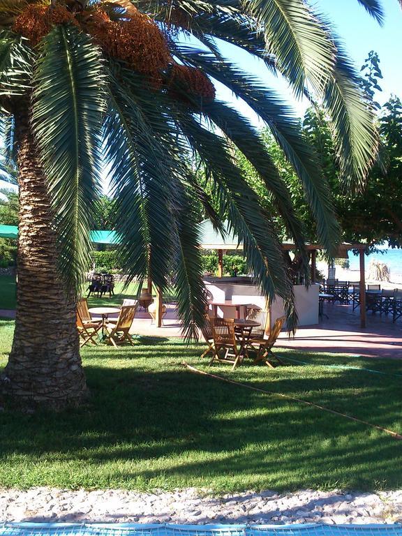 Evoikos Beach & Resort Ліванатаі Екстер'єр фото