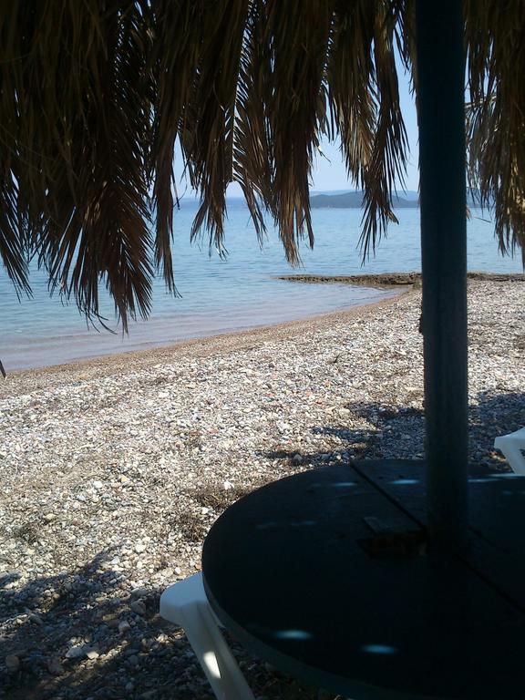 Evoikos Beach & Resort Ліванатаі Екстер'єр фото