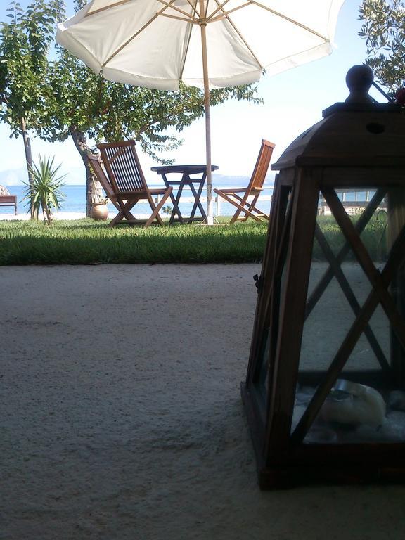 Evoikos Beach & Resort Ліванатаі Екстер'єр фото