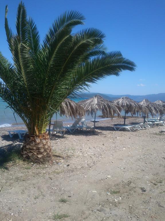 Evoikos Beach & Resort Ліванатаі Екстер'єр фото