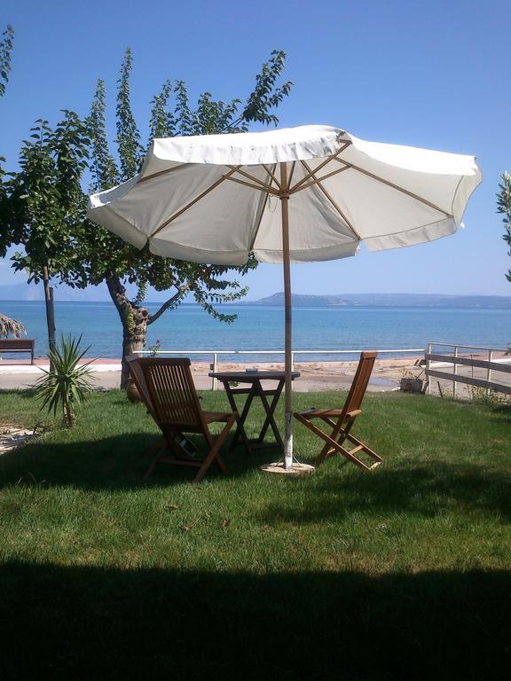 Evoikos Beach & Resort Ліванатаі Екстер'єр фото